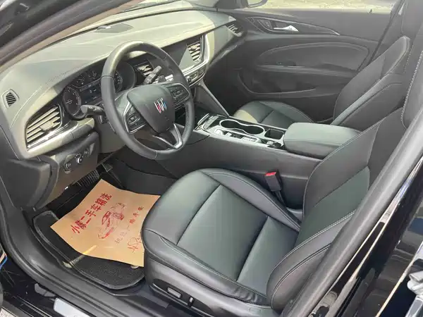 Buick Regal 2025