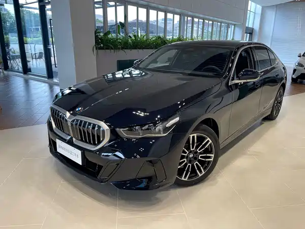 BMW 5 Series 2026