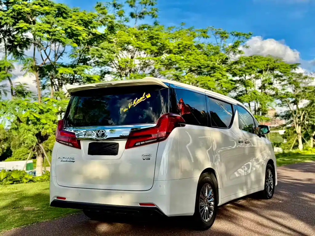Toyota Alphard 2017