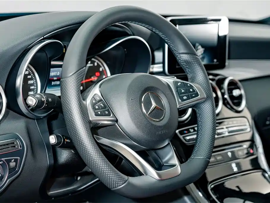 Mercedes-Benz C-Class 2017 — фото 9