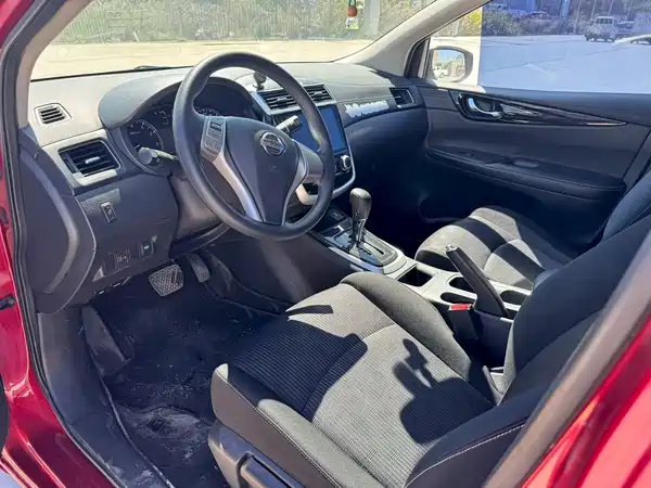 Nissan Tiida 2018