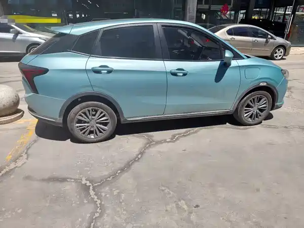 Neta V 2022