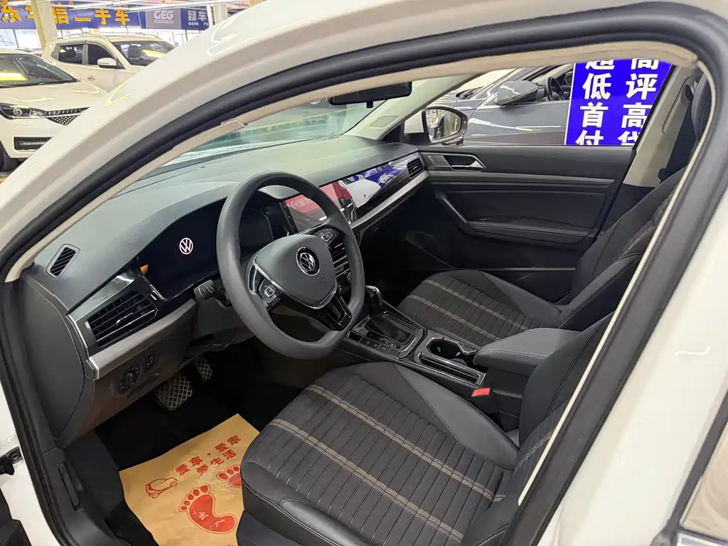 Volkswagen Lavida 2021