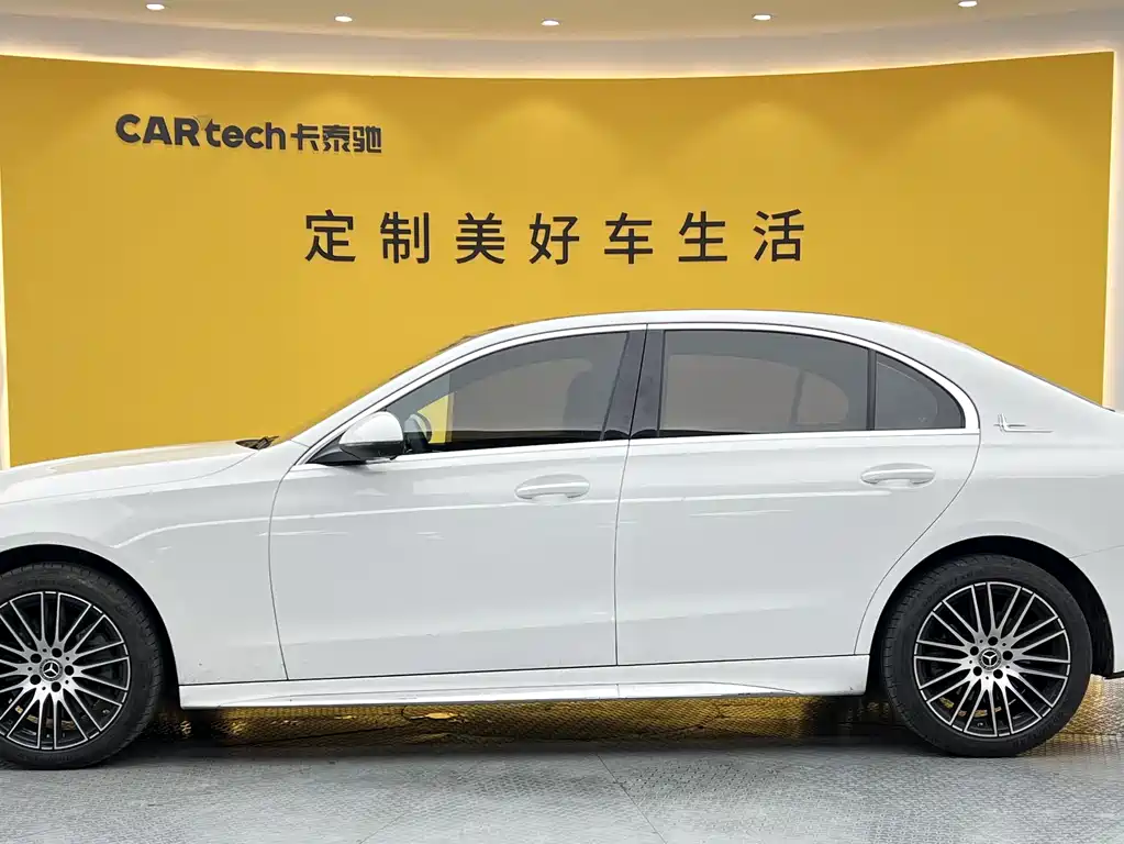 Mercedes-Benz C-Class 2025 — фото 26