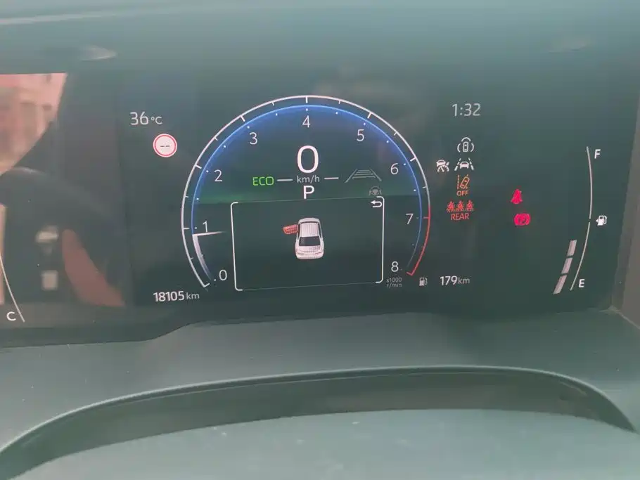 Toyota Camry 2025 — фото 14