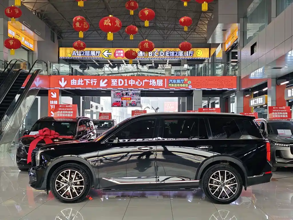 GAC Motor Trumpchi GS8 2024 — фото 19