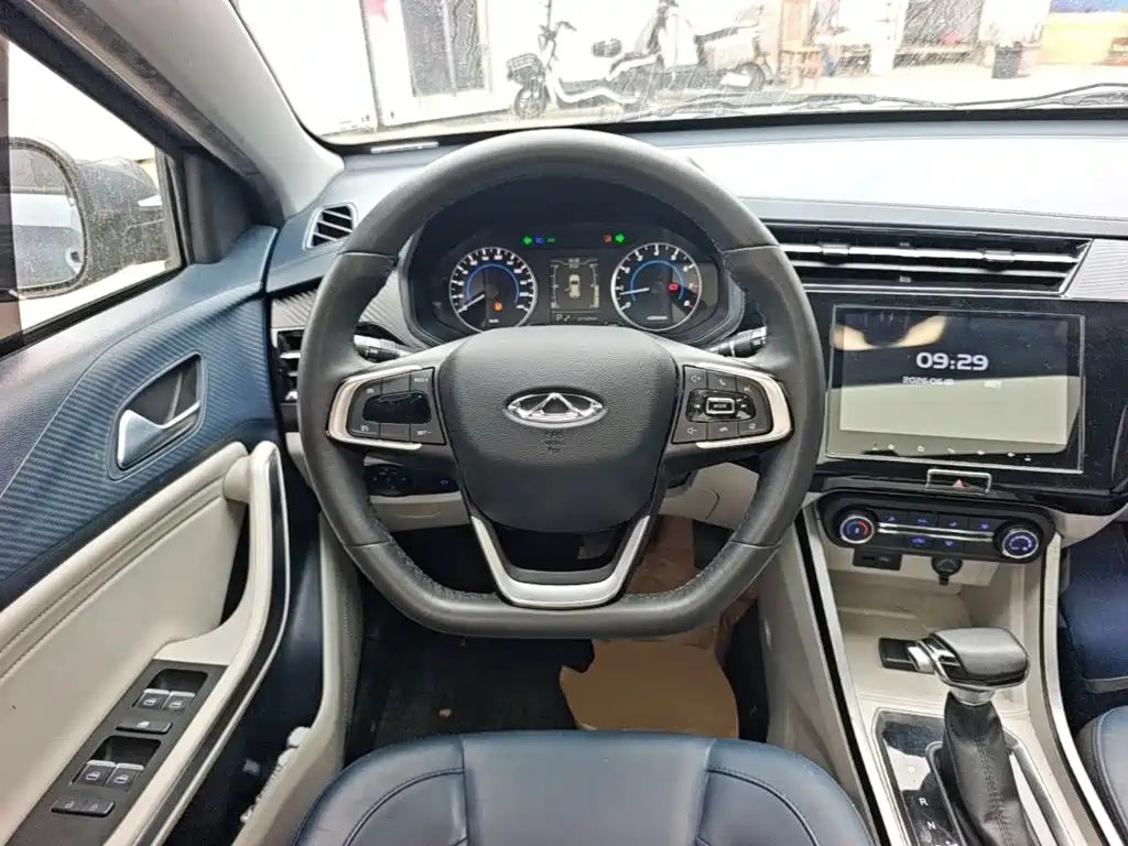 Chery Tiggo 3x 2023 — фото 11