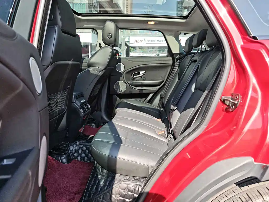 Land Rover Evoque 2019 — фото 9