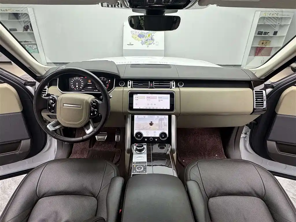 Land Rover Range Rover 2021 — фото 9
