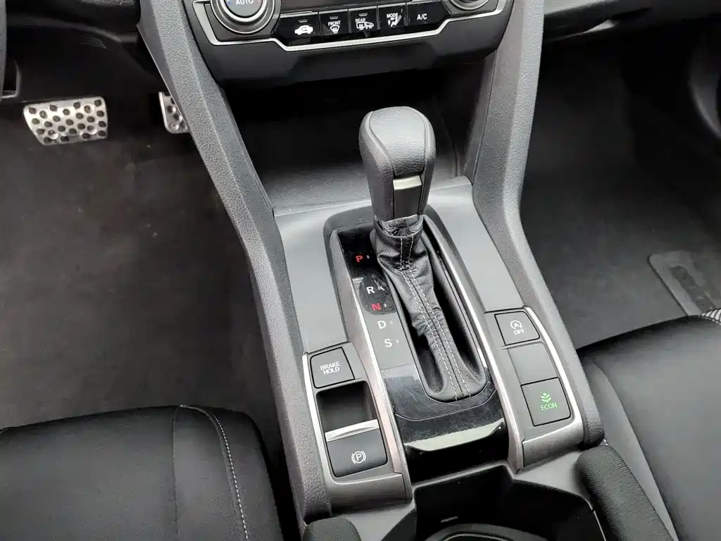 Honda Civic 2022 — фото 13