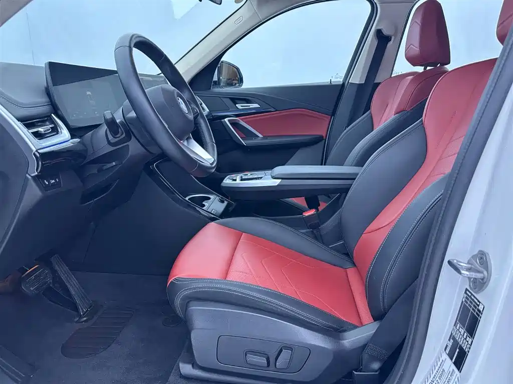 BMW X1 2024 — фото 11