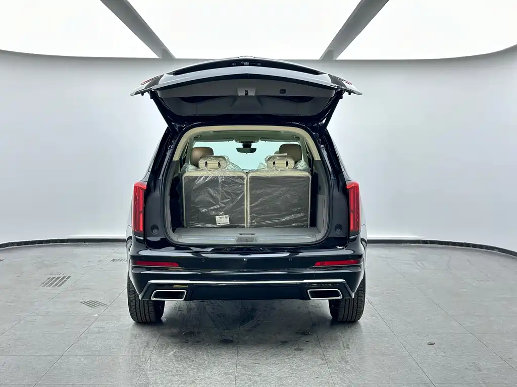 Cadillac XT6 2024 — фото 25