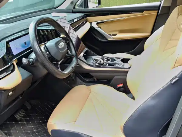 Geely Boyue L 2023