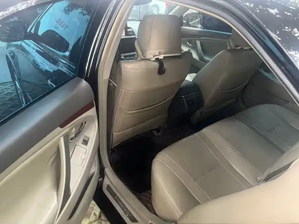 Toyota Camry 2015