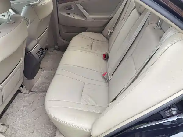 Toyota Camry 2011