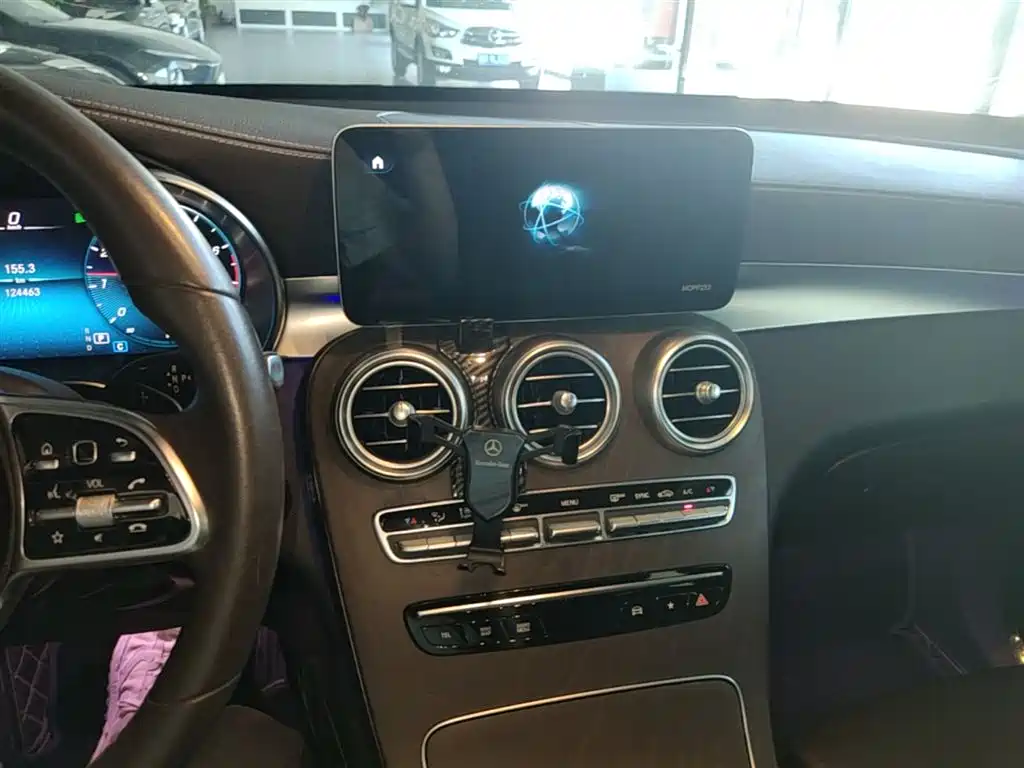 Mercedes-Benz GLC 2020 — фото 13