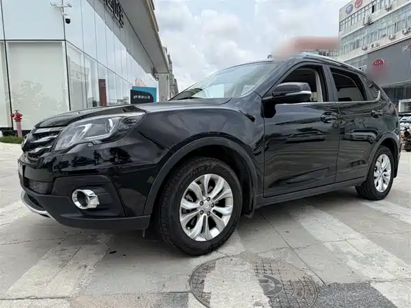 GAC Trumpchi GS5 Super 2015