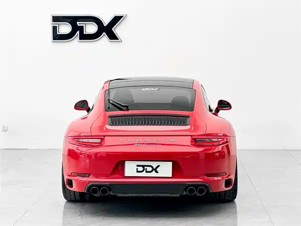 Porsche 911 2016