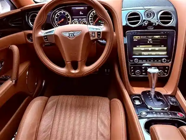 Bentley Flying Spur 2017