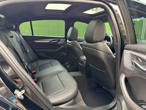 Cadillac CT5 2023