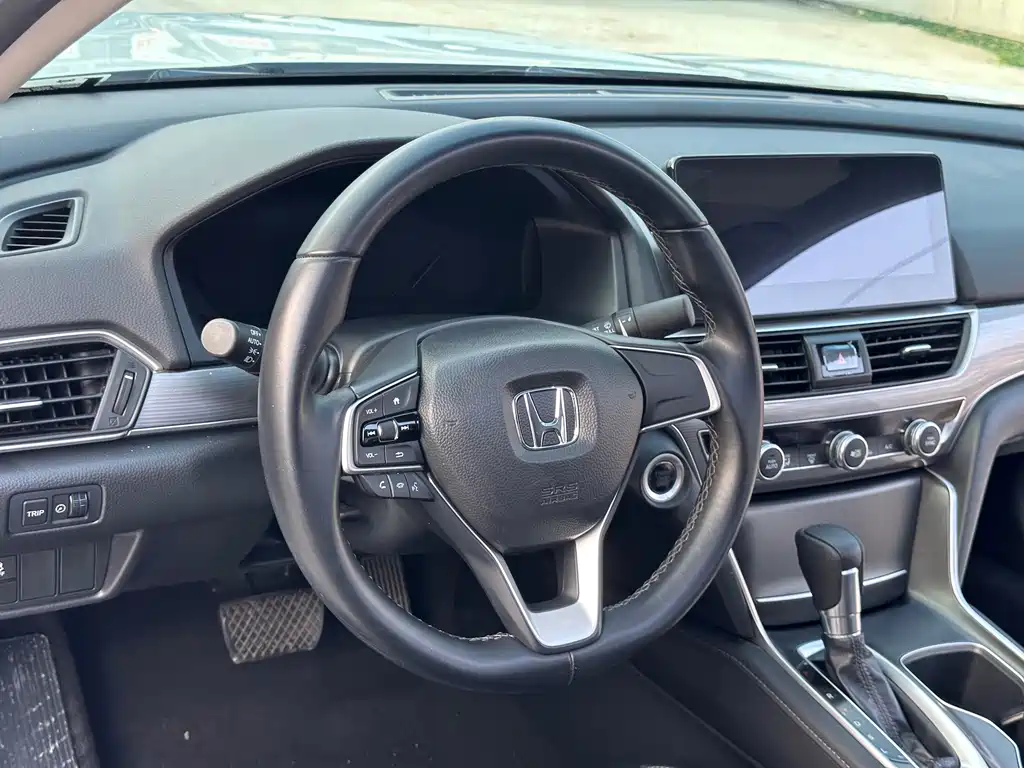 Honda Accord 2023 — фото 16