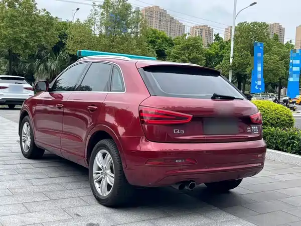 Audi Q3 2015