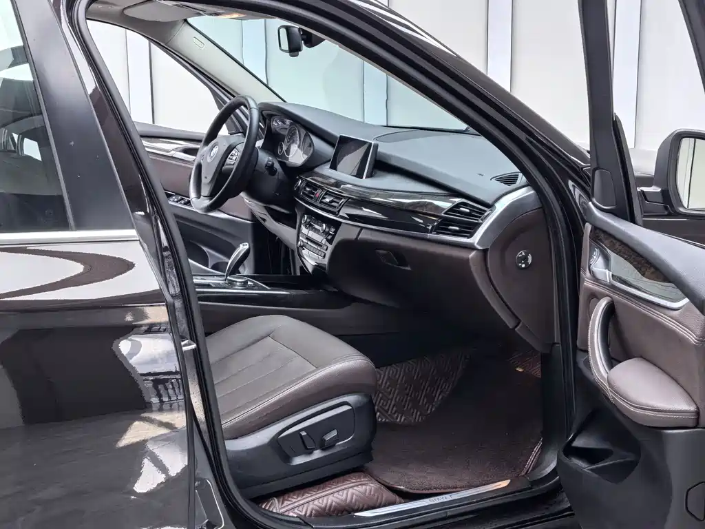 BMW X5 2015 — фото 10
