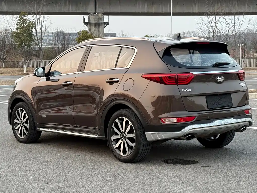 Kia KX5 2016 — фото 7