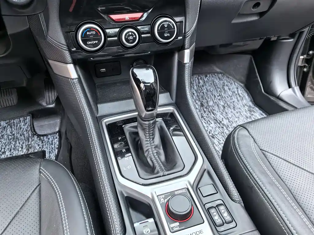Subaru Forester 2018 — фото 20