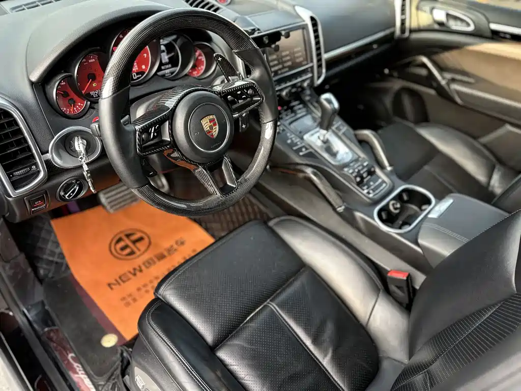 Porsche Cayenne 2015