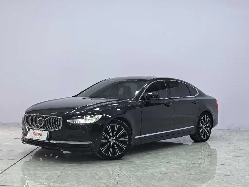 Volvo S90 2022 — фото 1