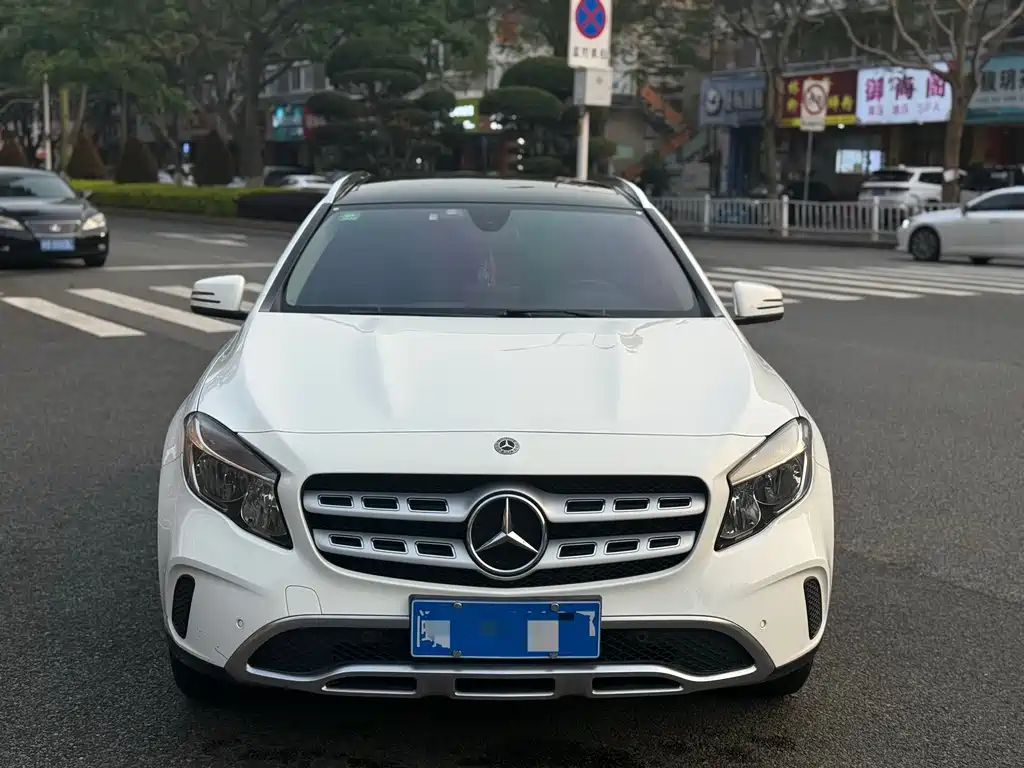 Mercedes-Benz GLA 2018 — фото 2