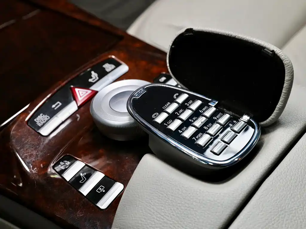 Mercedes-Benz S-Class 2010 — фото 24