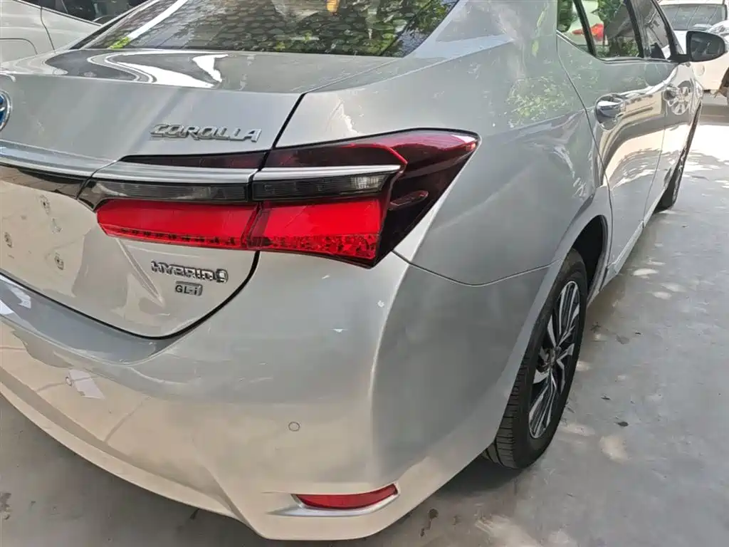 Toyota Corolla 2019 — фото 8