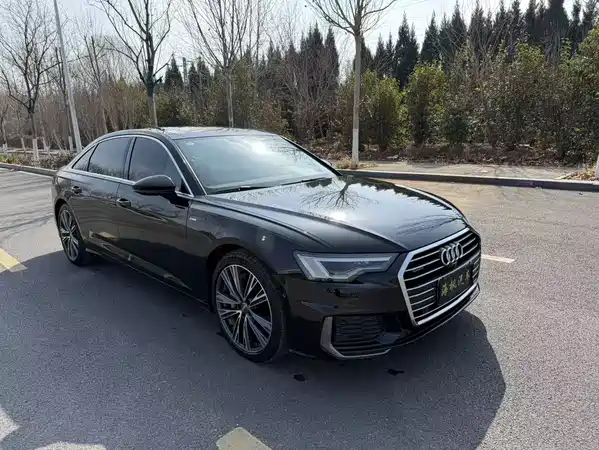 Audi A6L 2022