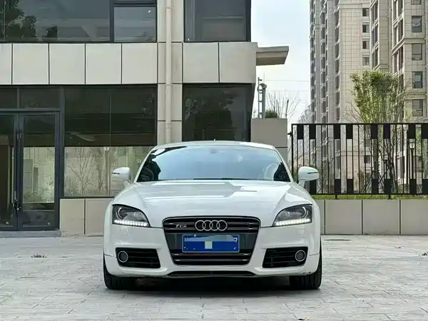 Audi TT 2012