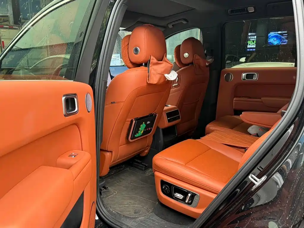 Li Auto Li L8 2024