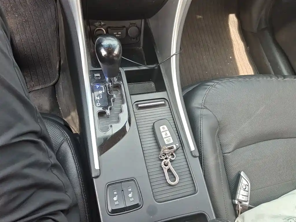 Hyundai Sonata 2015 — фото 14
