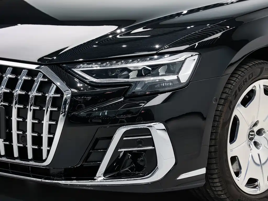 Audi A8 2023 — фото 8