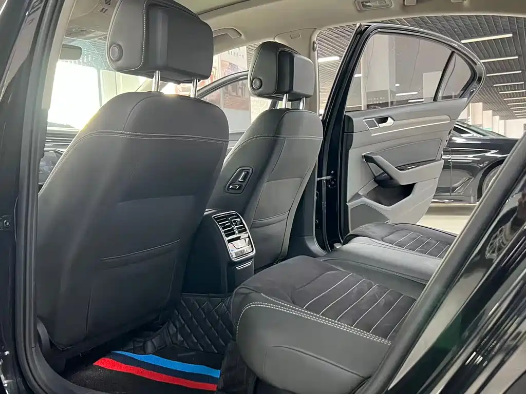 Volkswagen Magotan 2021 — фото 9