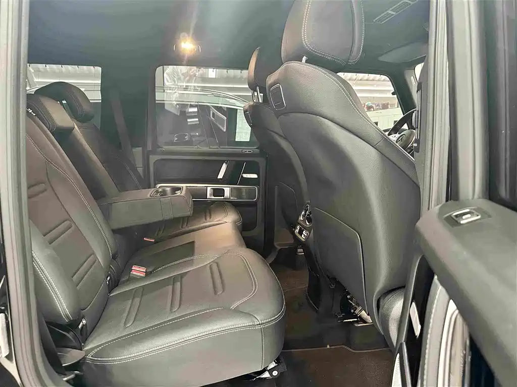 Mercedes-Benz G-Class 2023 — фото 22