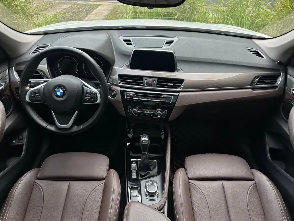 BMW X1 New Energy 2018 — фото 9