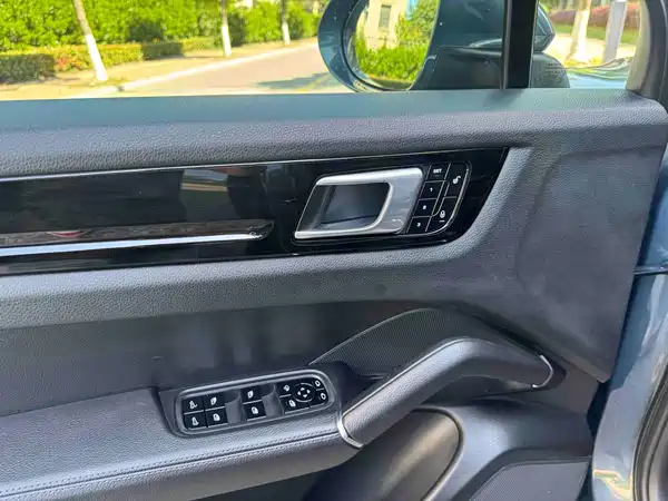 Porsche Cayenne 2018