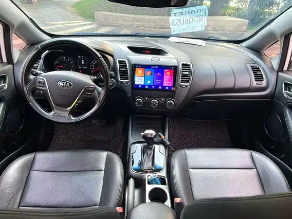 Kia K3 2016