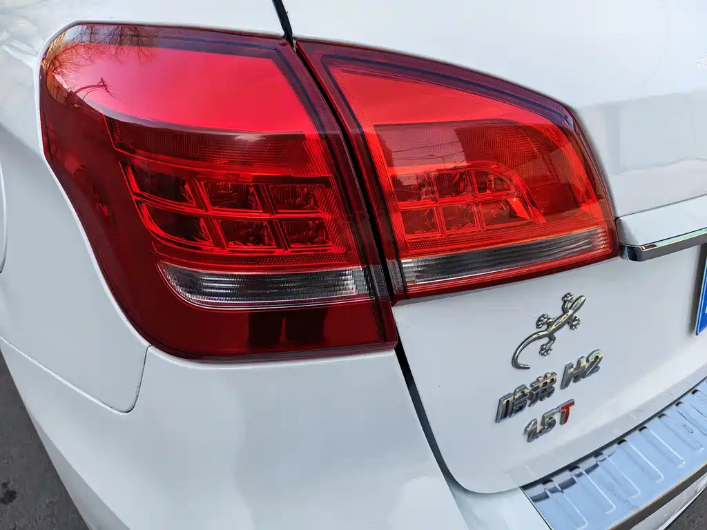 Haval H2 2016 — фото 13