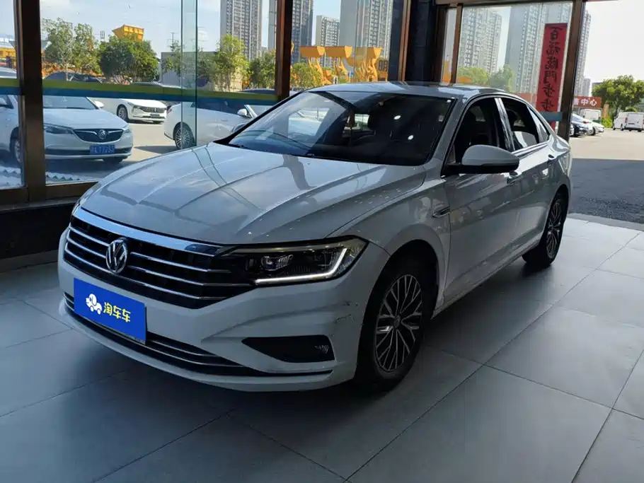 Volkswagen Sagitar 2021