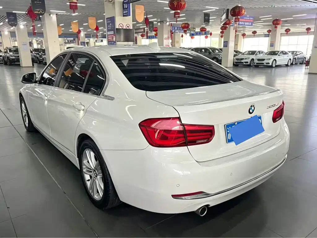 BMW 3 Series 2016