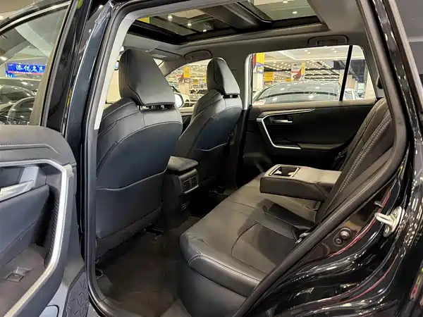 Toyota Wildlander 2023