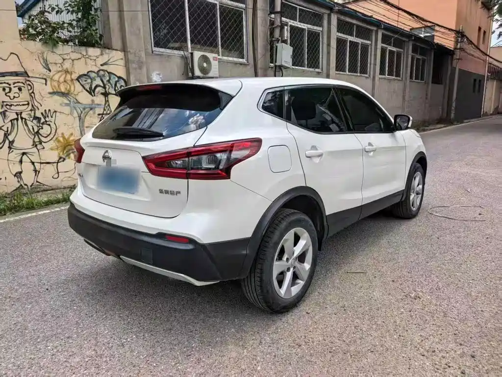 Nissan Qashqai 2023 — фото 13