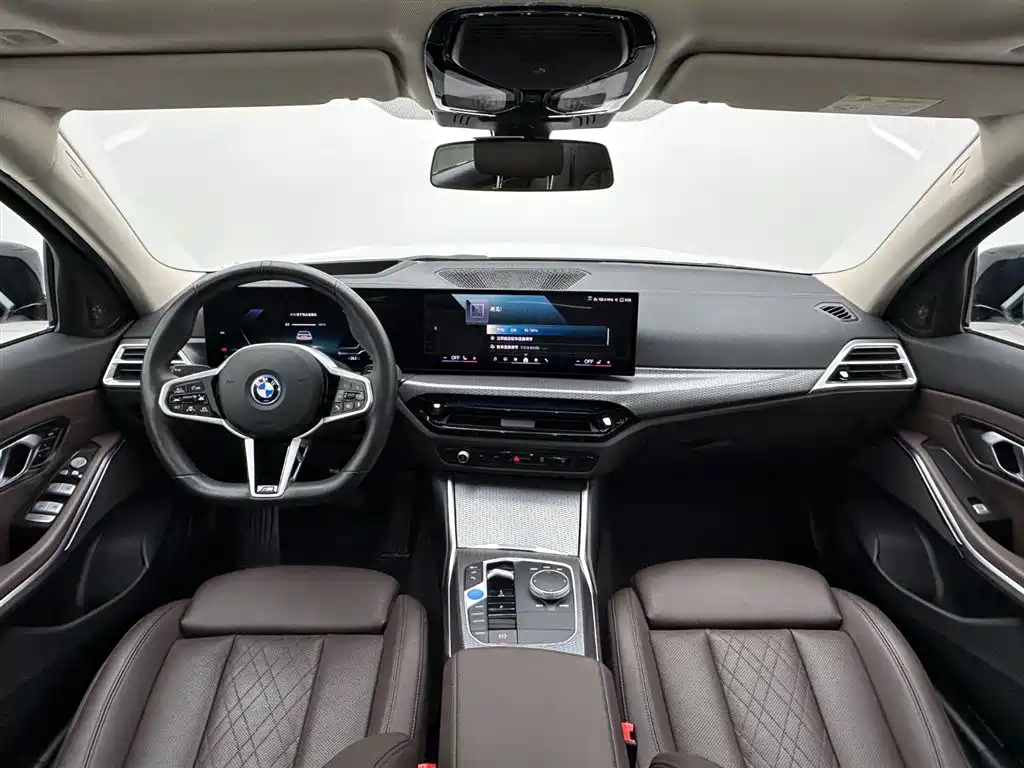 BMW i3 2024 — фото 17